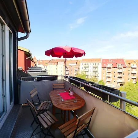 Daire Mit Blick Auf Zitadelle Petersberg - 3 *