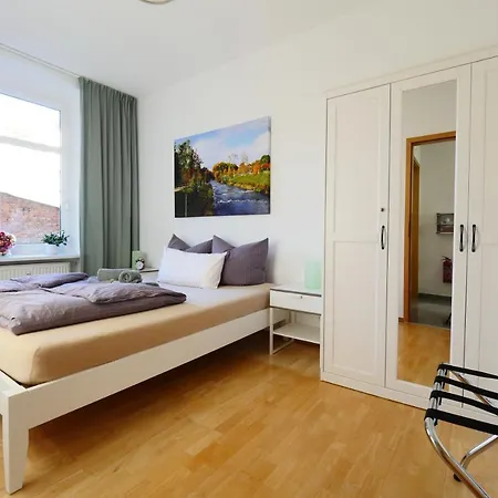 3 Raum-wohnung Mit Blick Auf Zitadelle Petersberg - Direkt Am Buga-gelände 2021 Erfurt