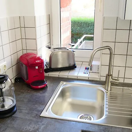 דירה Mit Blick Auf Zitadelle Petersberg - 3 *