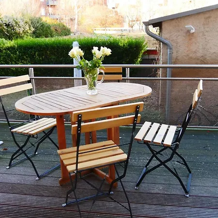 Apartment 3 Raum-wohnung Mit Blick Auf Zitadelle Petersberg - Direkt Am Buga-gelände 2021 Erfurt