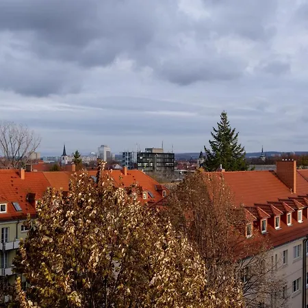 Mit Blick Auf Zitadelle Petersberg - 3 Daire