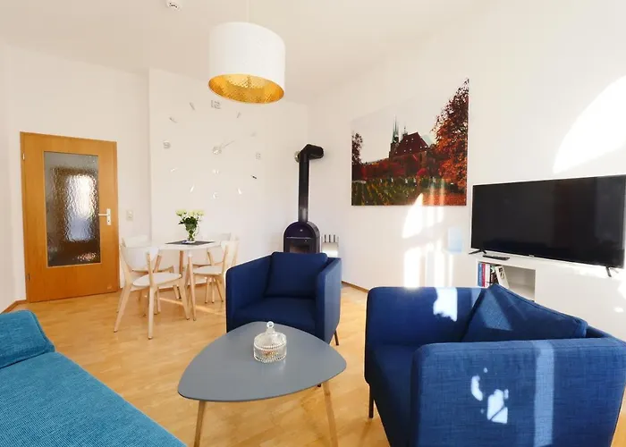 Mit Blick Auf Zitadelle Petersberg - 3 Daire *