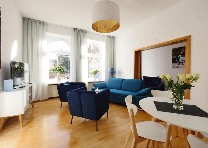 Daire Mit Blick Auf Zitadelle Petersberg - 3