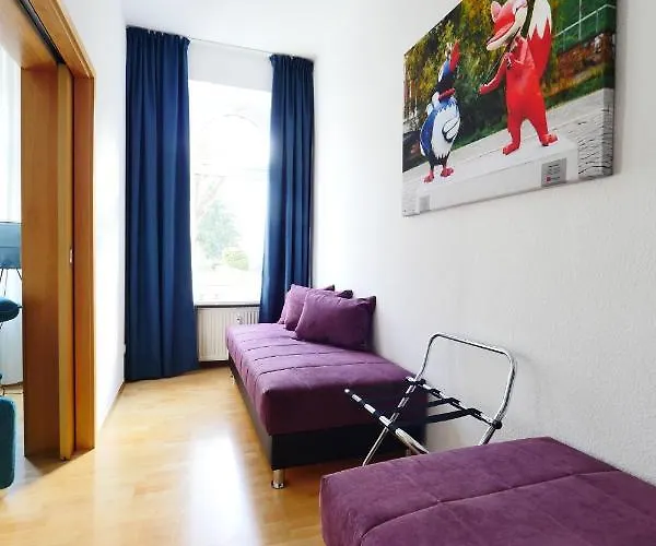 Mit Blick Auf Zitadelle Petersberg - 3 Daire *